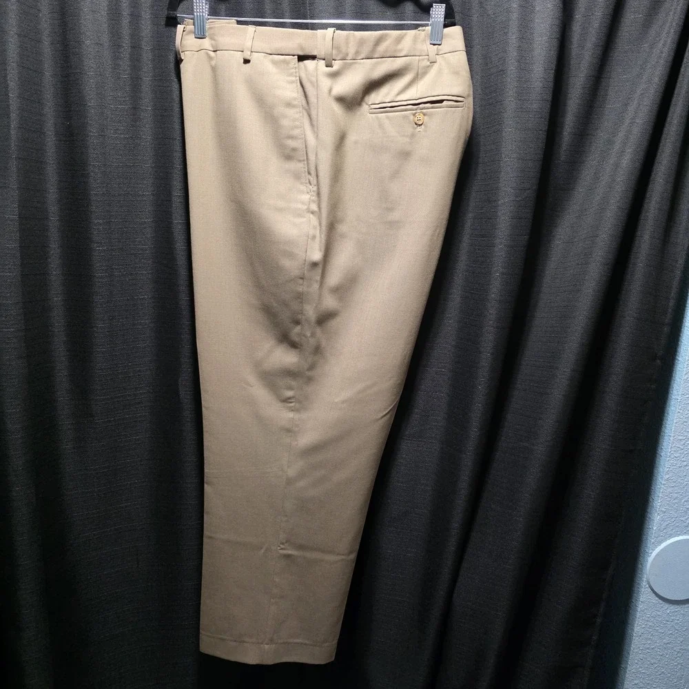 Lands' End Traditional Fit Men's Expandable Waist‎ 44x28.5 Quality Khakis Pants